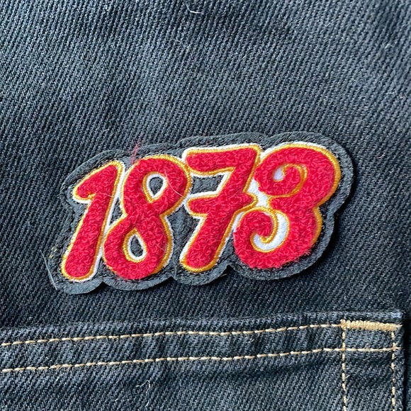 Levi's Lunar New Year black and gold Year of the Rabbit overalls Small - Picture 9 of 11